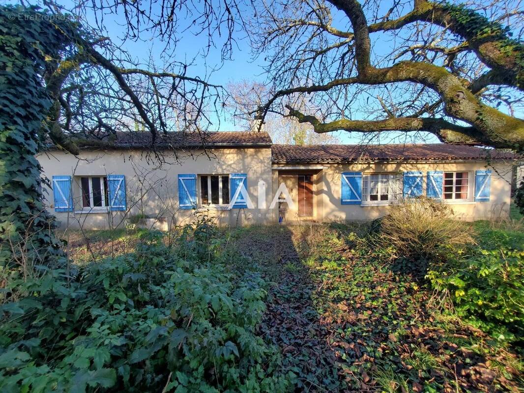 Maison à VERTEUIL-SUR-CHARENTE