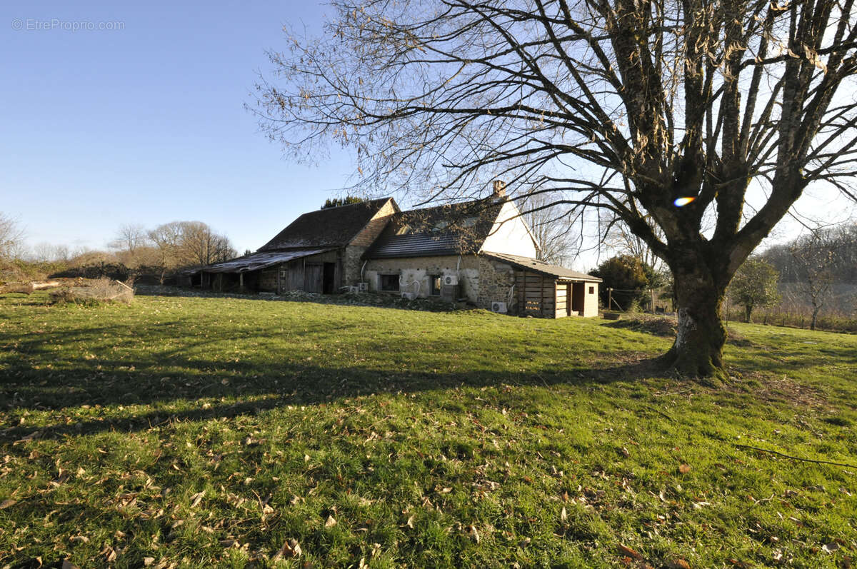 Maison à LA PORCHERIE