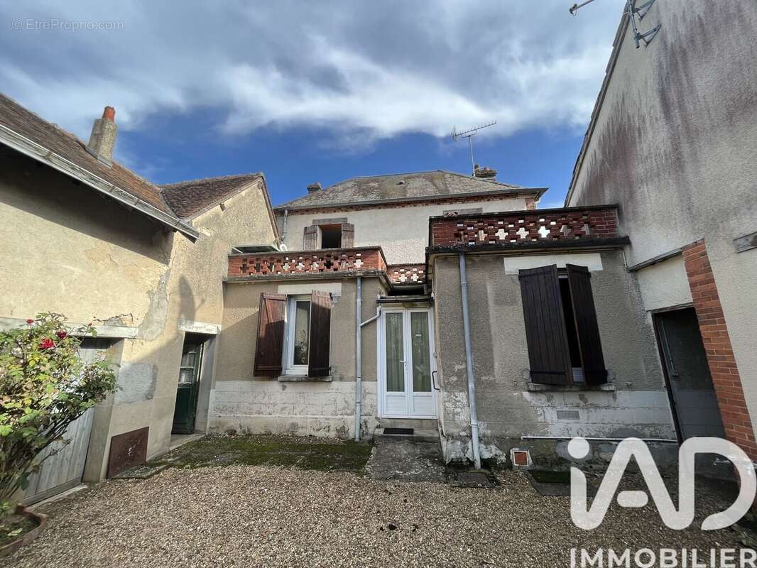 Photo 9 - Maison à NOGENT-SUR-VERNISSON