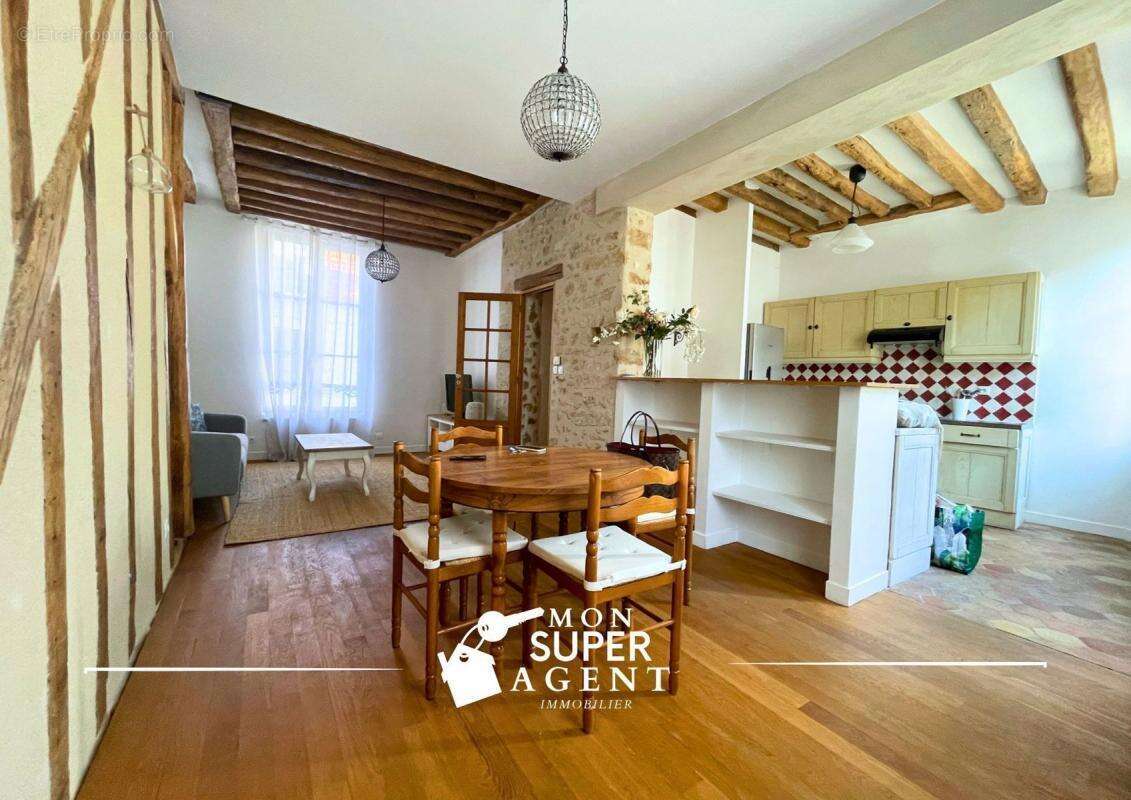 Appartement à MELUN