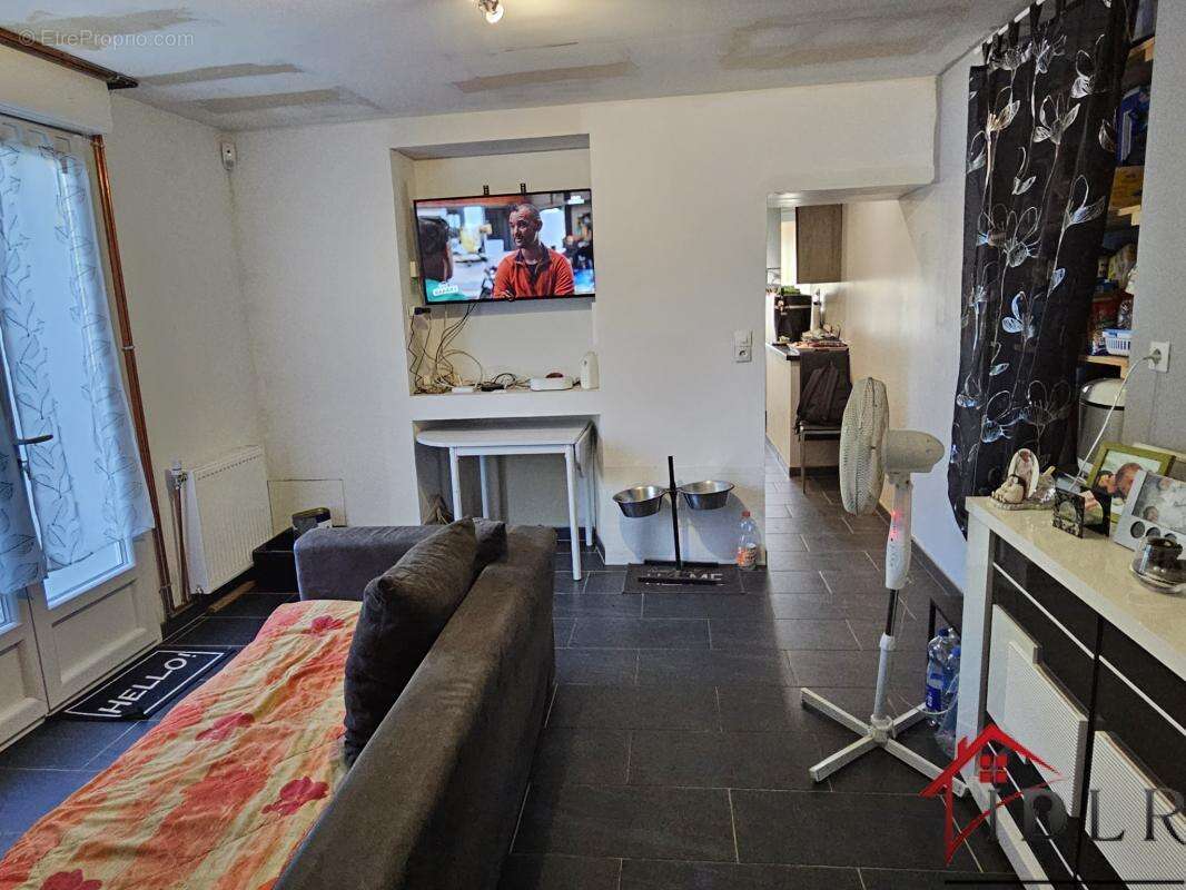 Maison 130 m² à Mertrud  - photo 8