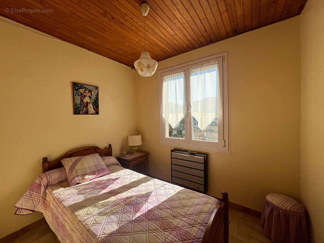 Maison à ENTREPIERRES