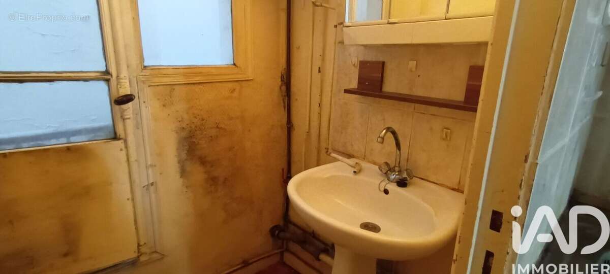 Photo 8 - Appartement à PARIS-10E