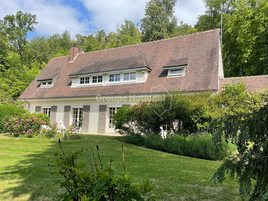 Maison à PIERREFONDS