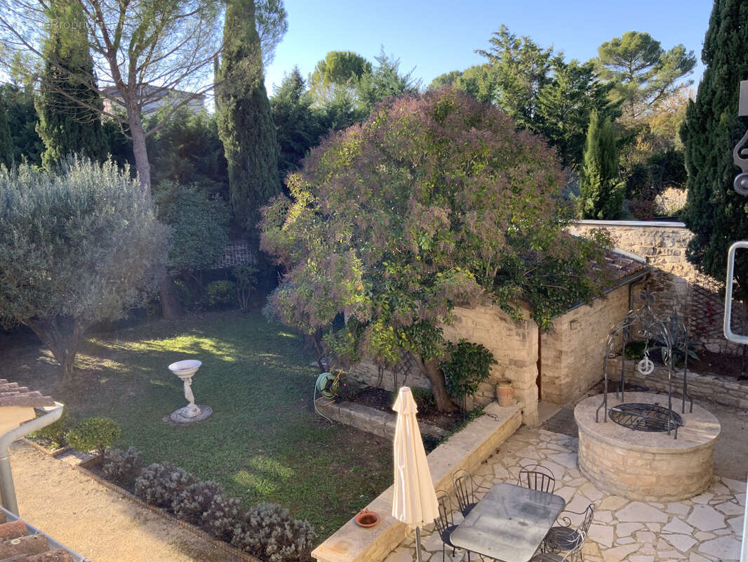Belle maison de village en pierre avec jardin. - photo 14