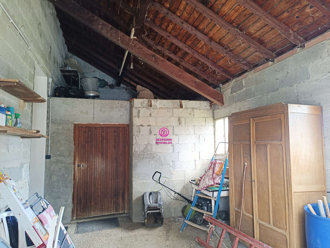 Maison à LA CHAPELLE-DE-SURIEU