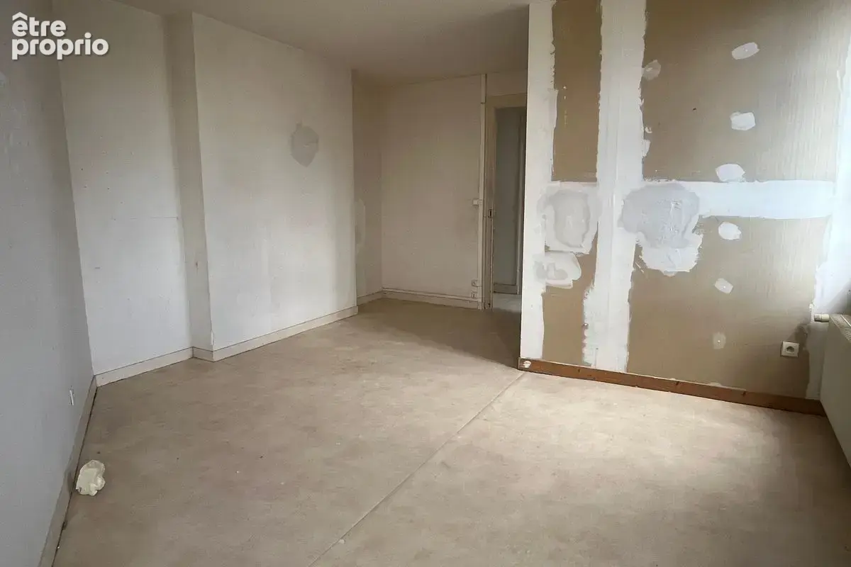 Château Renault - Maison T5 - photo 16