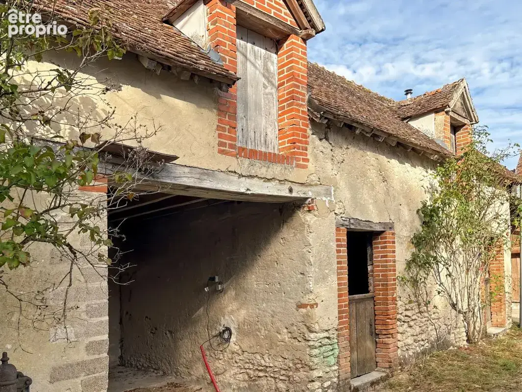 A SAISIR - Bien à fort potentiel - Spécial Rénovation ! - photo 9