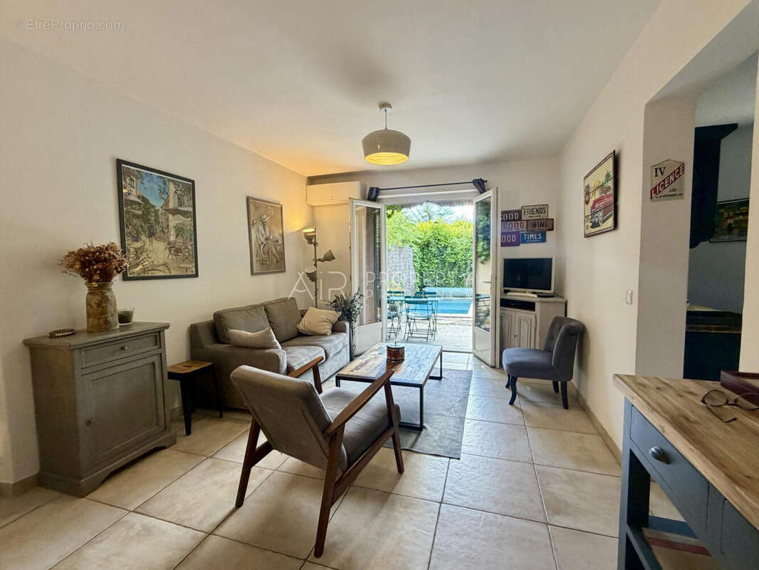Maison à LOURMARIN