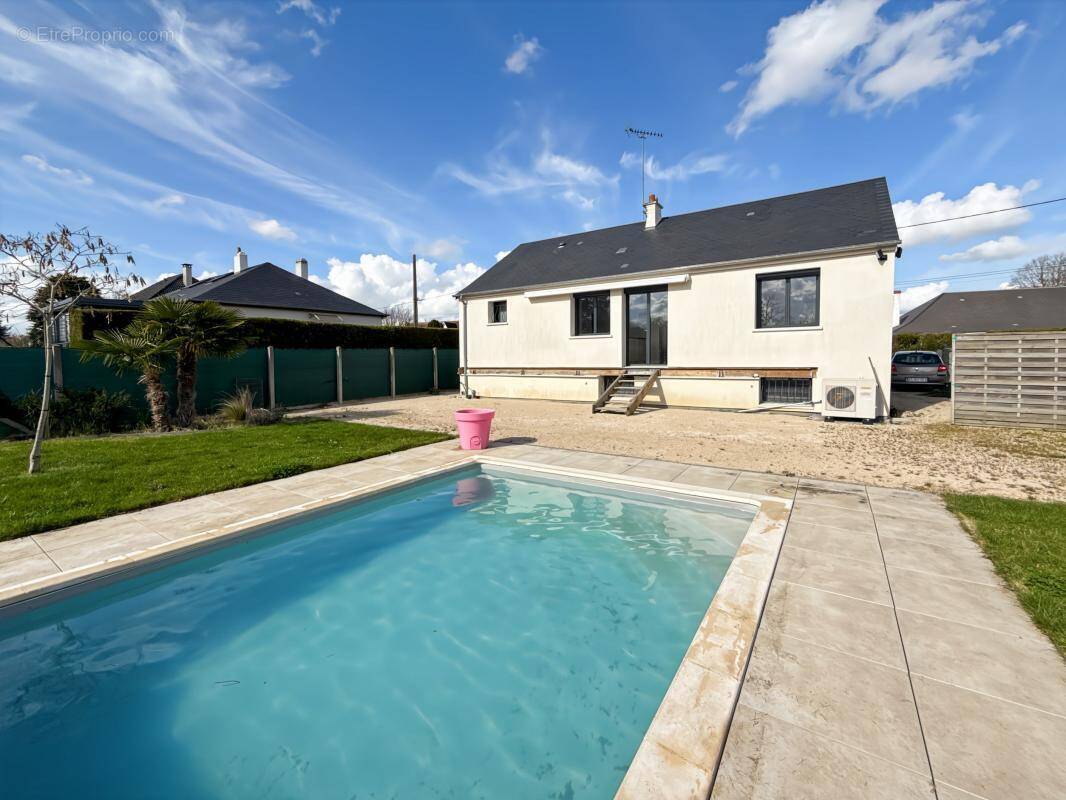 Maison à SAINT-DENIS-EN-VAL