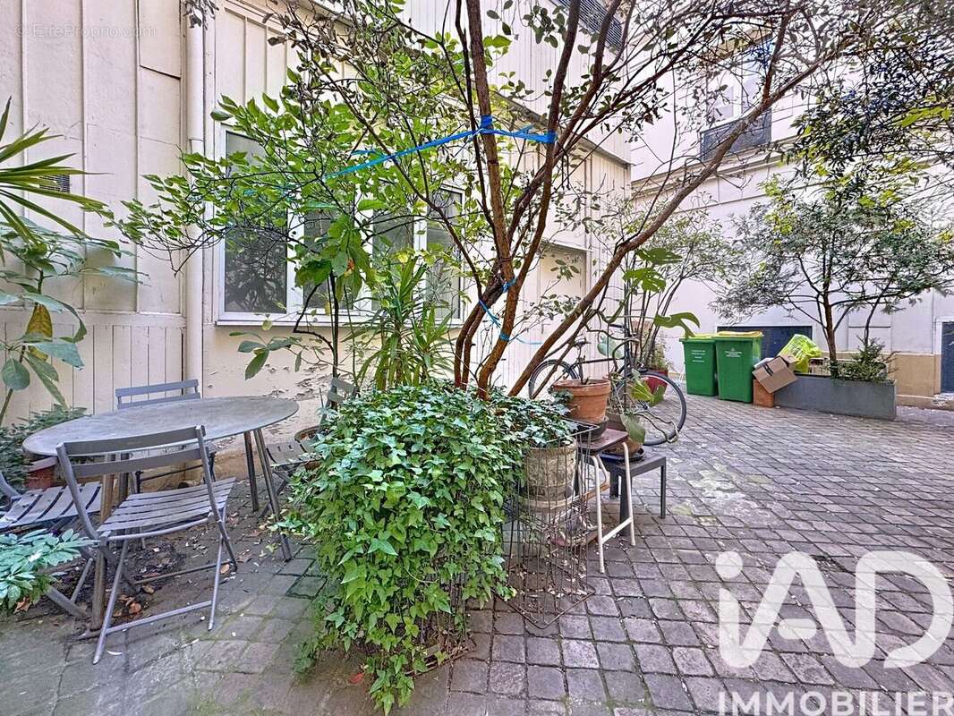 Photo 6 - Appartement à PARIS-10E