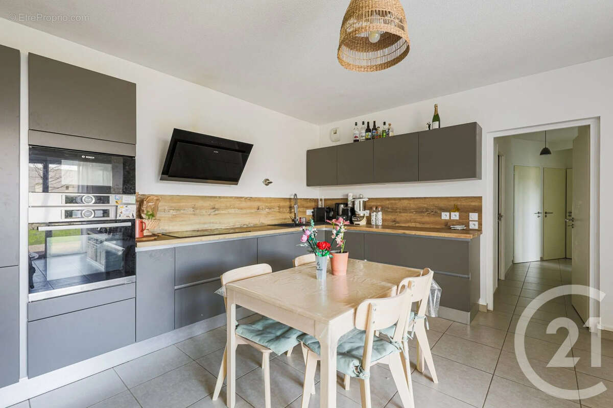 Appartement à EYBENS