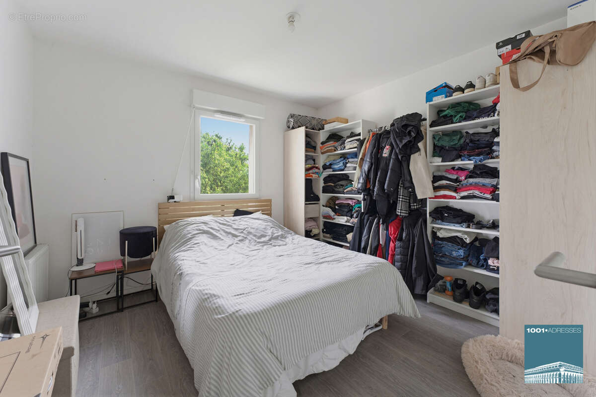Appartement à PAREMPUYRE