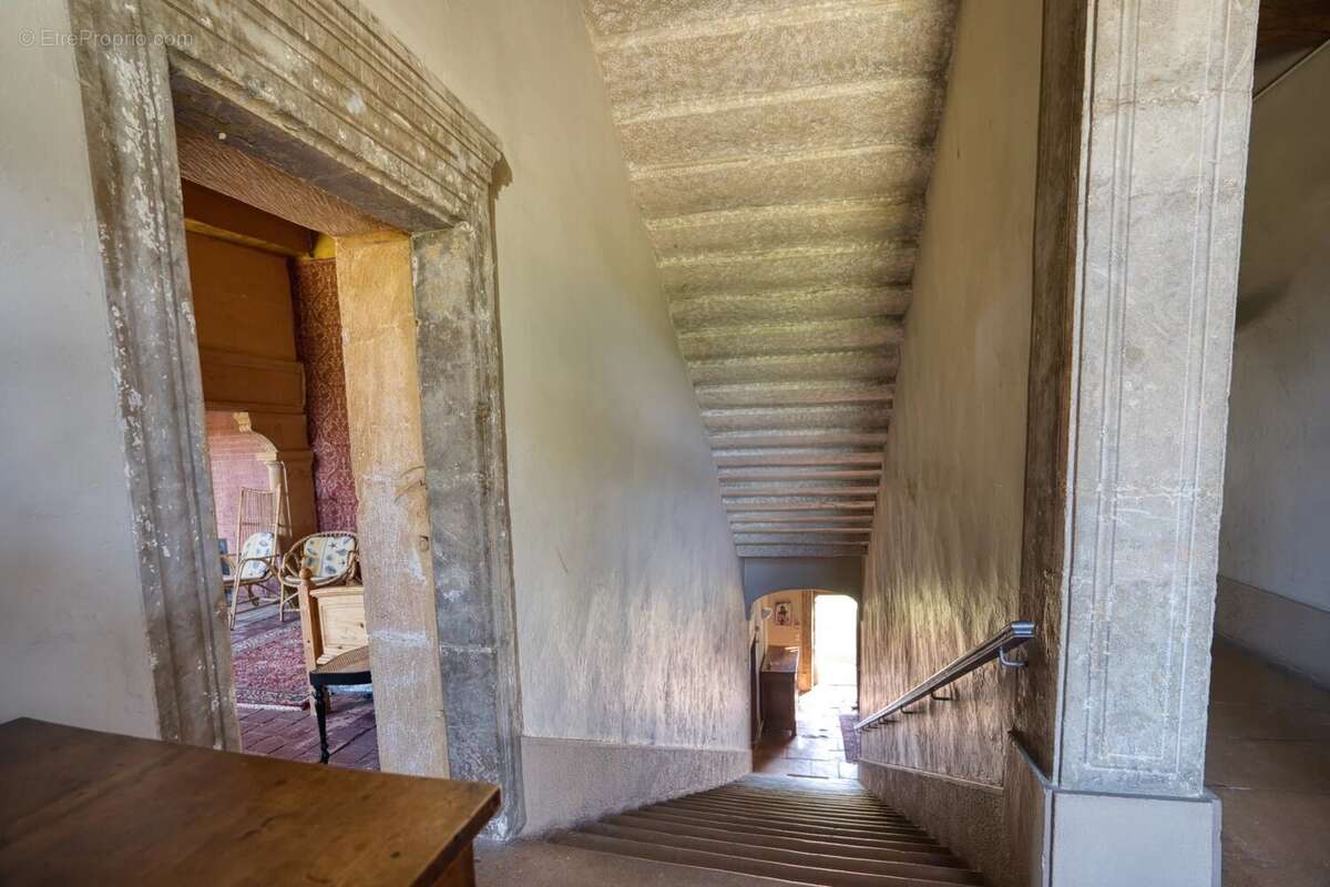 Maison à CHAZAY-D&#039;AZERGUES