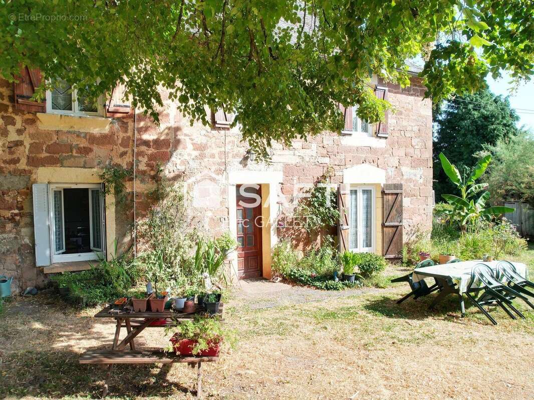 Maison 115 m² à Louignac  - photo 2