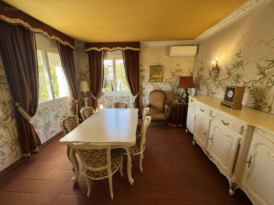 Maison à CHARVIEU-CHAVAGNEUX