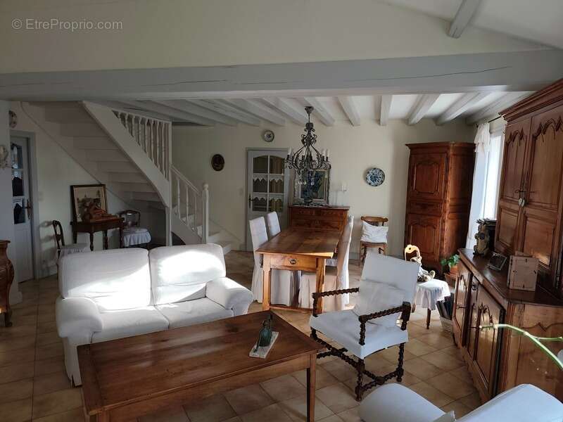 Maison à LA COURONNE