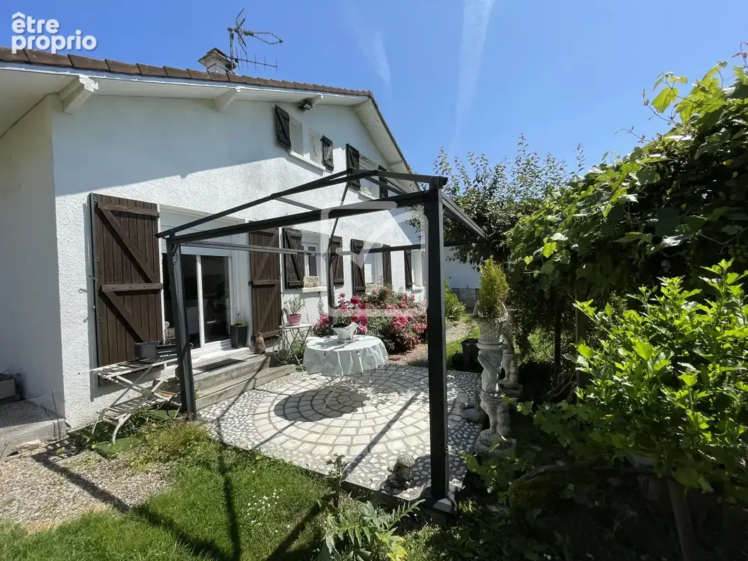 VIAGER Occupé F-84 ans Malemort - photo 4