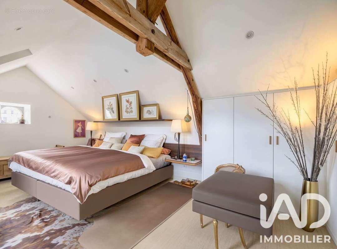Maison 240 m² à Reims  - photo 8