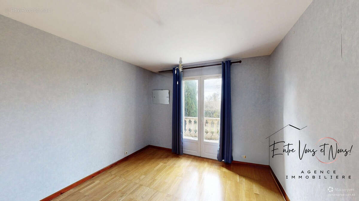 Maison 130 m² à Creon  - photo 7