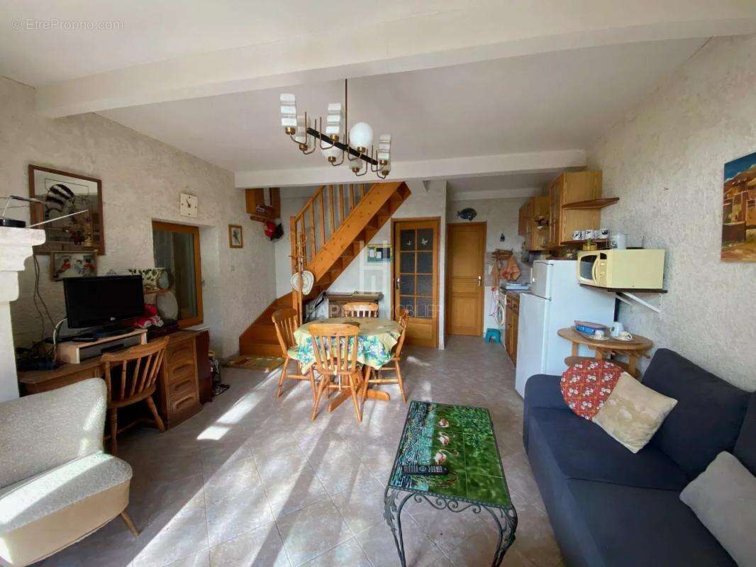 Maison à MAUSSANE-LES-ALPILLES