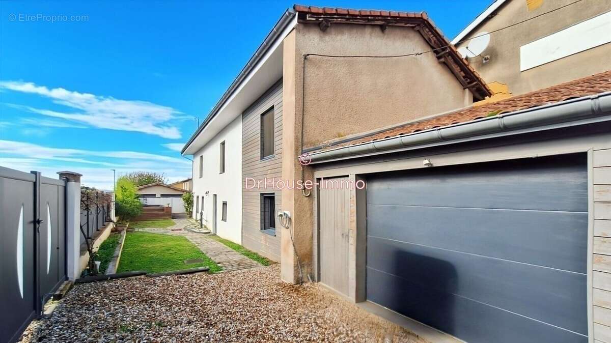 Maison à MISERIEUX