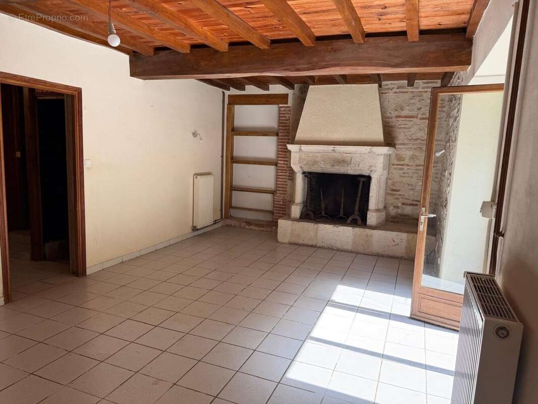Maison 110 m² à Clermont-Soubiran  - photo 3