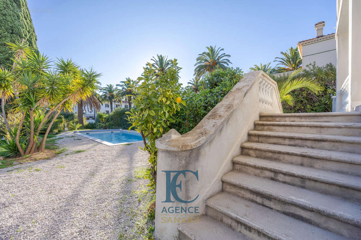 Maison à SANARY-SUR-MER