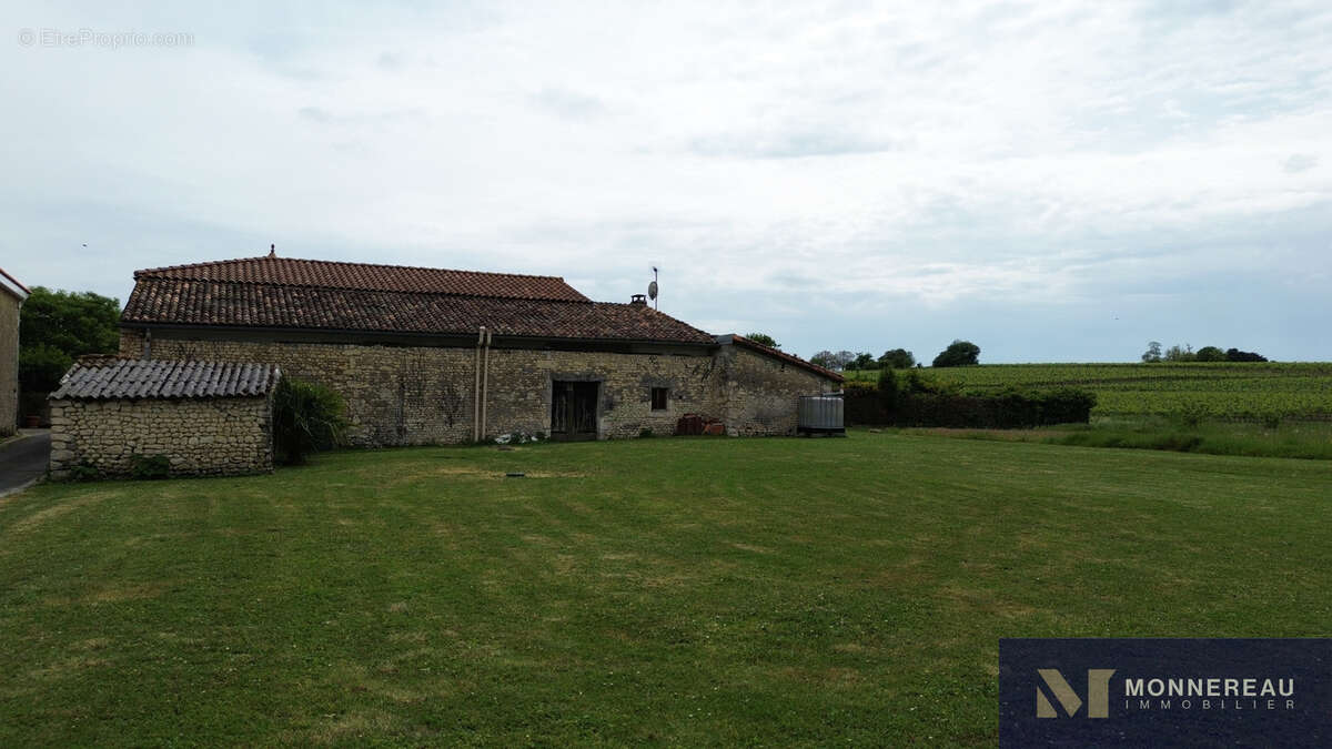 Maison à SAINT-EUGENE