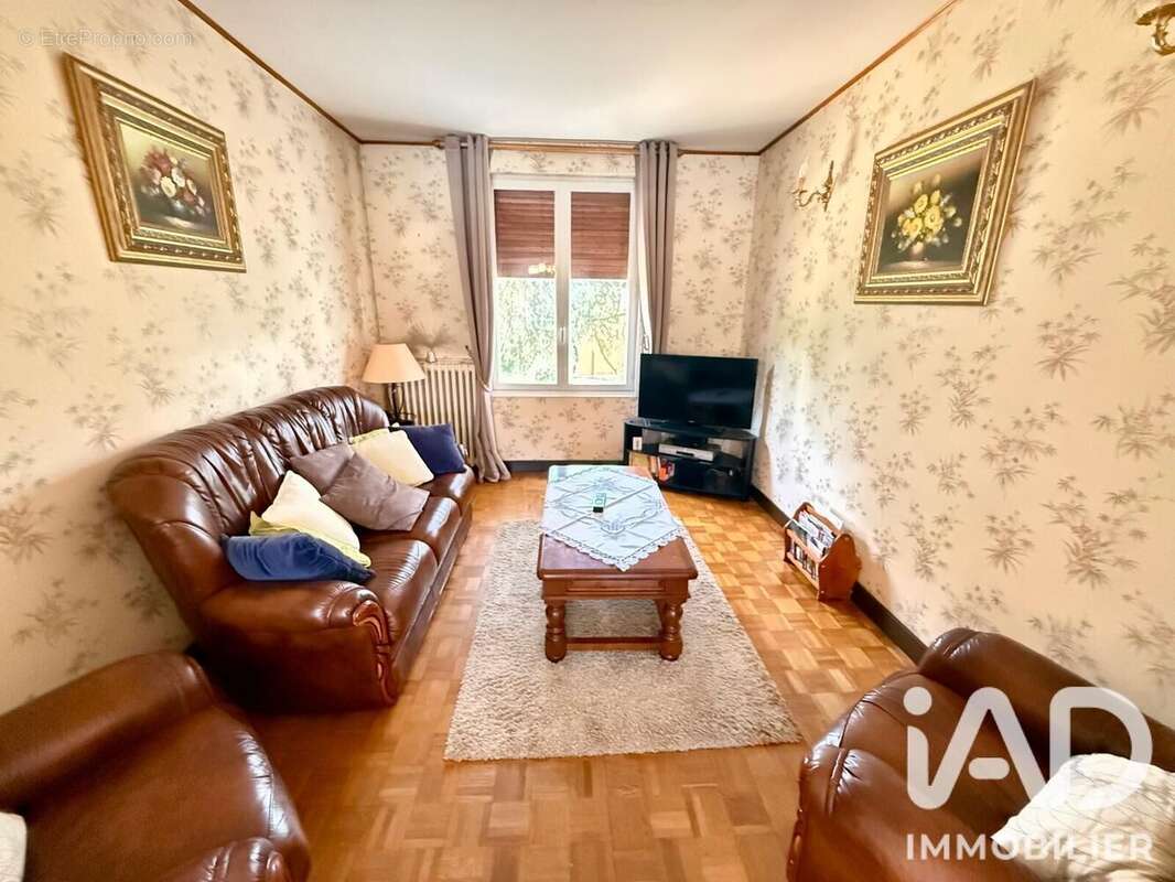 Maison 114 m² à Saint-Leu-La-Foret  - photo 5