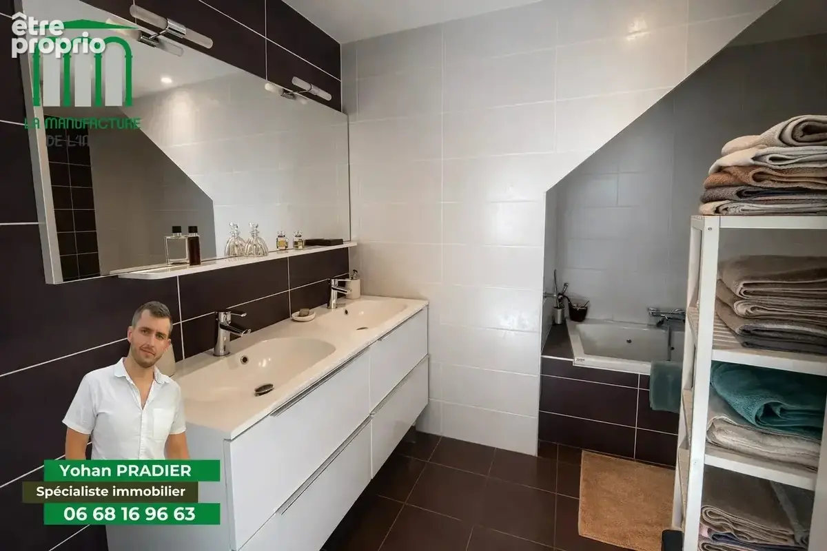 Grand Triplex 4 Chambres - 1 Garage - Secteur Michelet - Hall Mazerat - photo 12