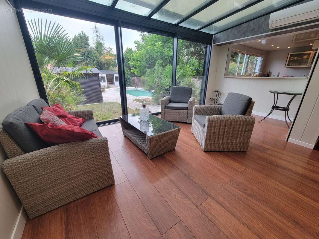 Maison 178 m² à Villenave-D'ornon  - photo 5