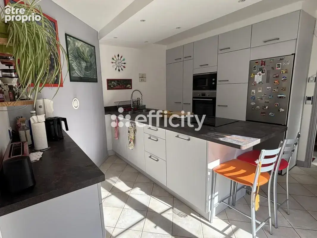 Maison 8 pièces 235 m² à vendre à Saint-Denis-D'authou (28480) - photo 8