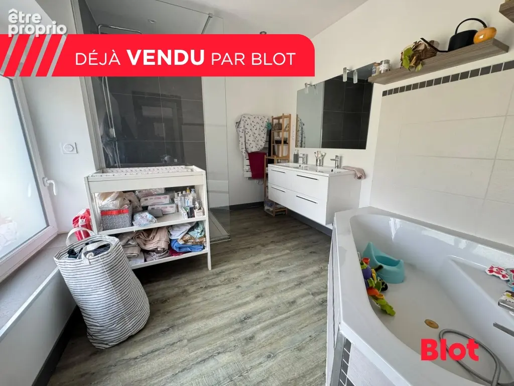 Maison 150 m² à Guignen  - photo 7