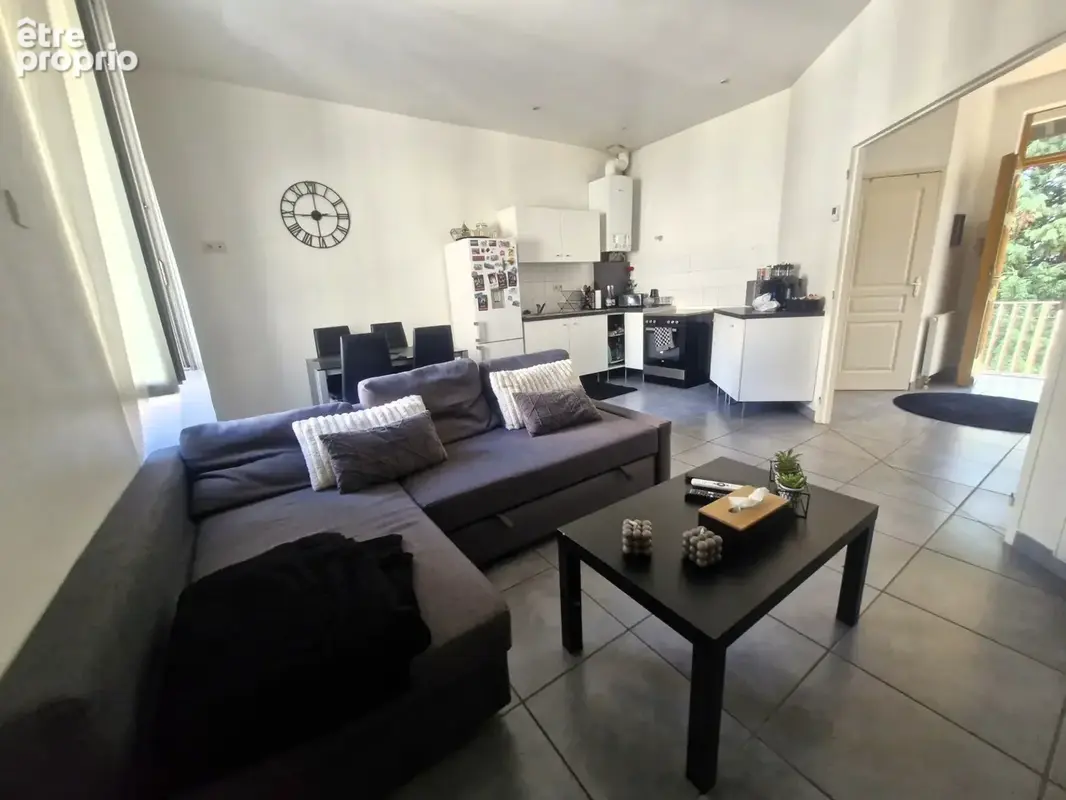SAINT-ÉTIENNE – T3 58 m² avec stationnement privatif - photo 2