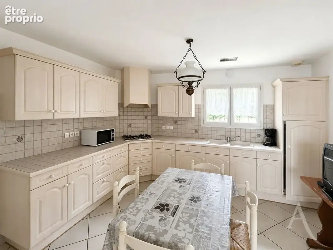 AZUR  Maison de 132 m² sur un parc de plus de 6 200 m² - photo 4