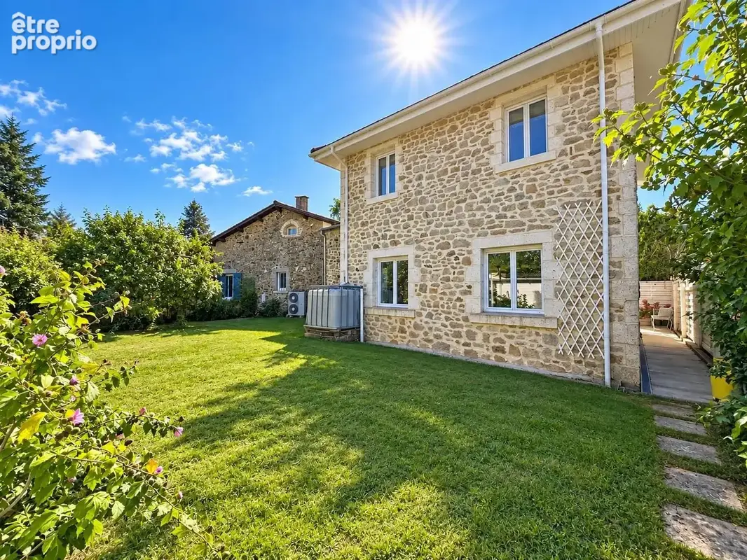 Maison 8 pièces 158 m² à vendre à Bussiere-Badil (24360) - photo 4