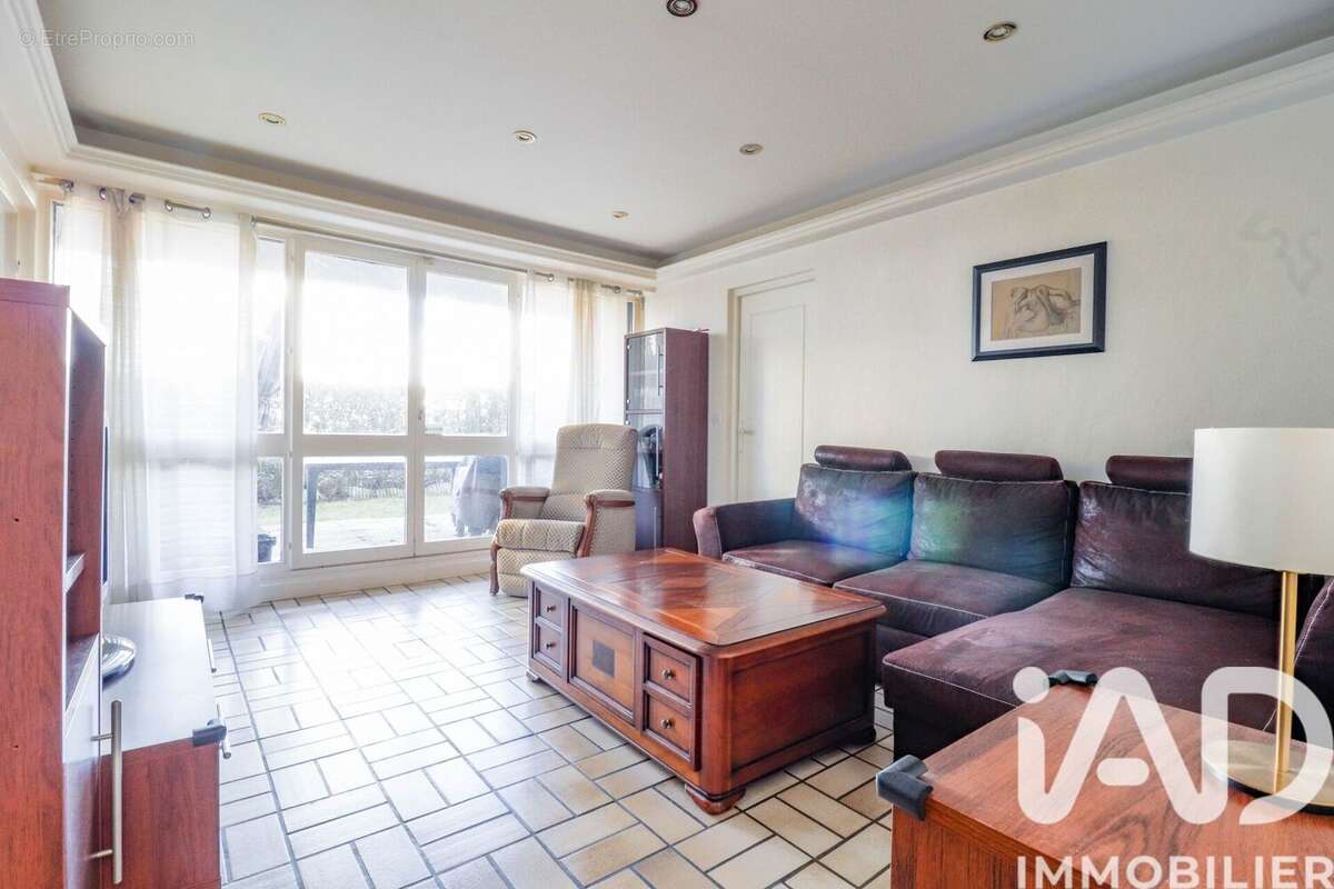 Photo 3 - Appartement à LES ULIS