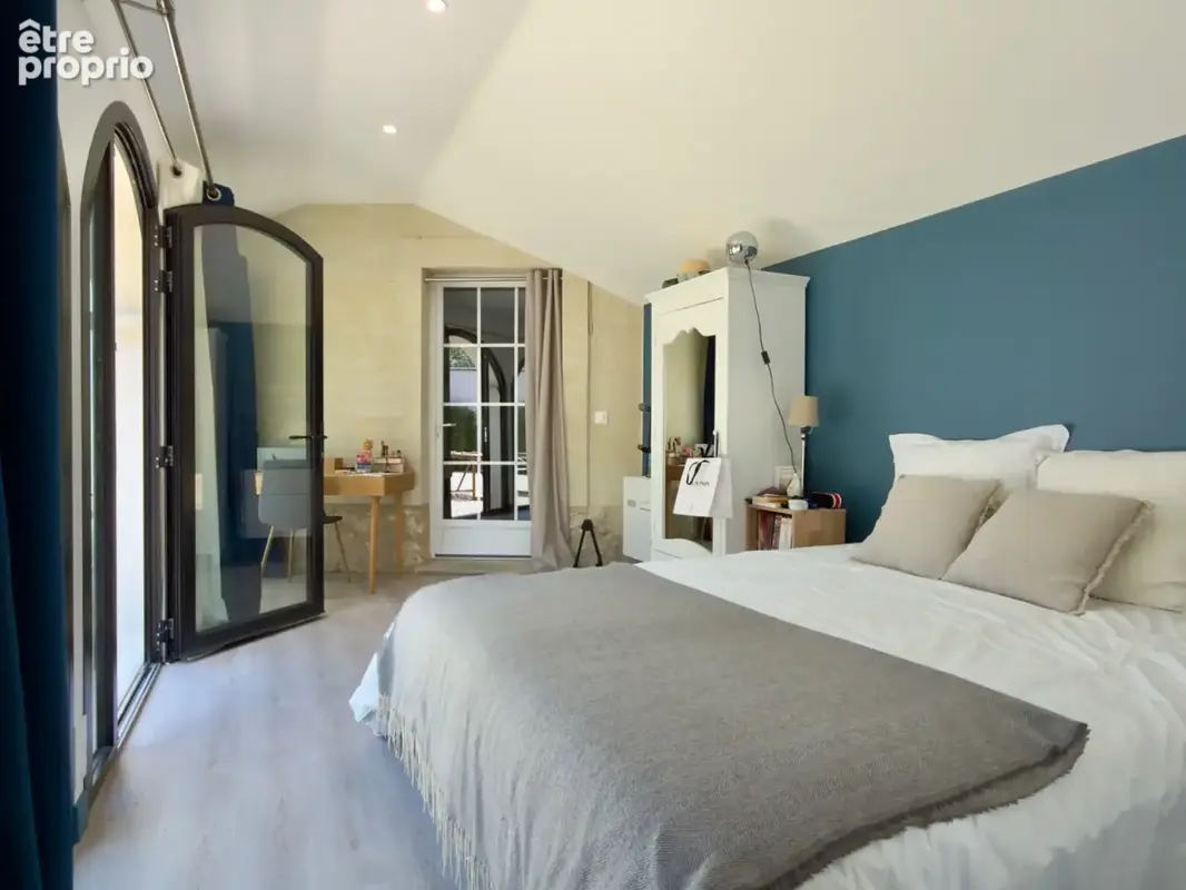 VARENNES SUR LOIRE, Longère rénovée de 134m² habitables / 151m² utiles avec garage et jardin - photo 15
