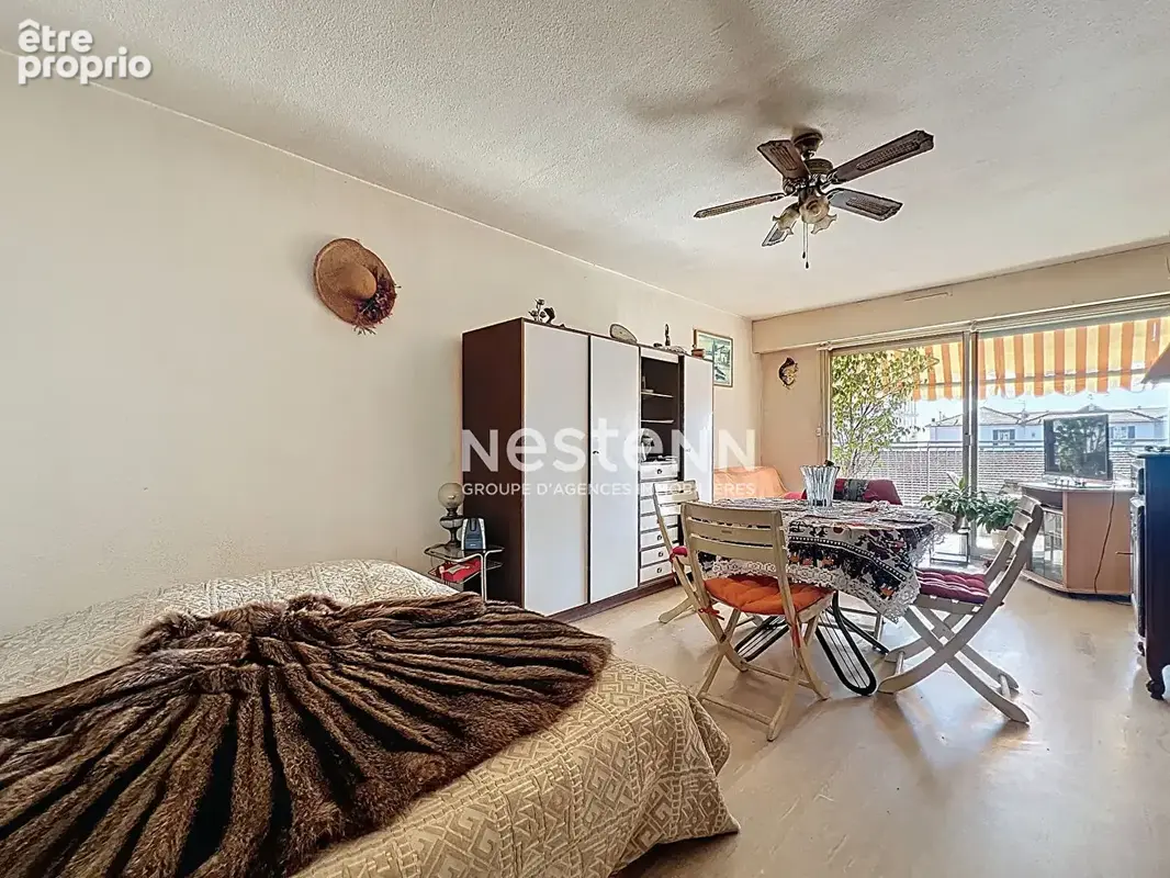 Golfe Juan - Studio - 32m² - Aperçu mer - Terrasse - Sud -  Centre ville - photo 2