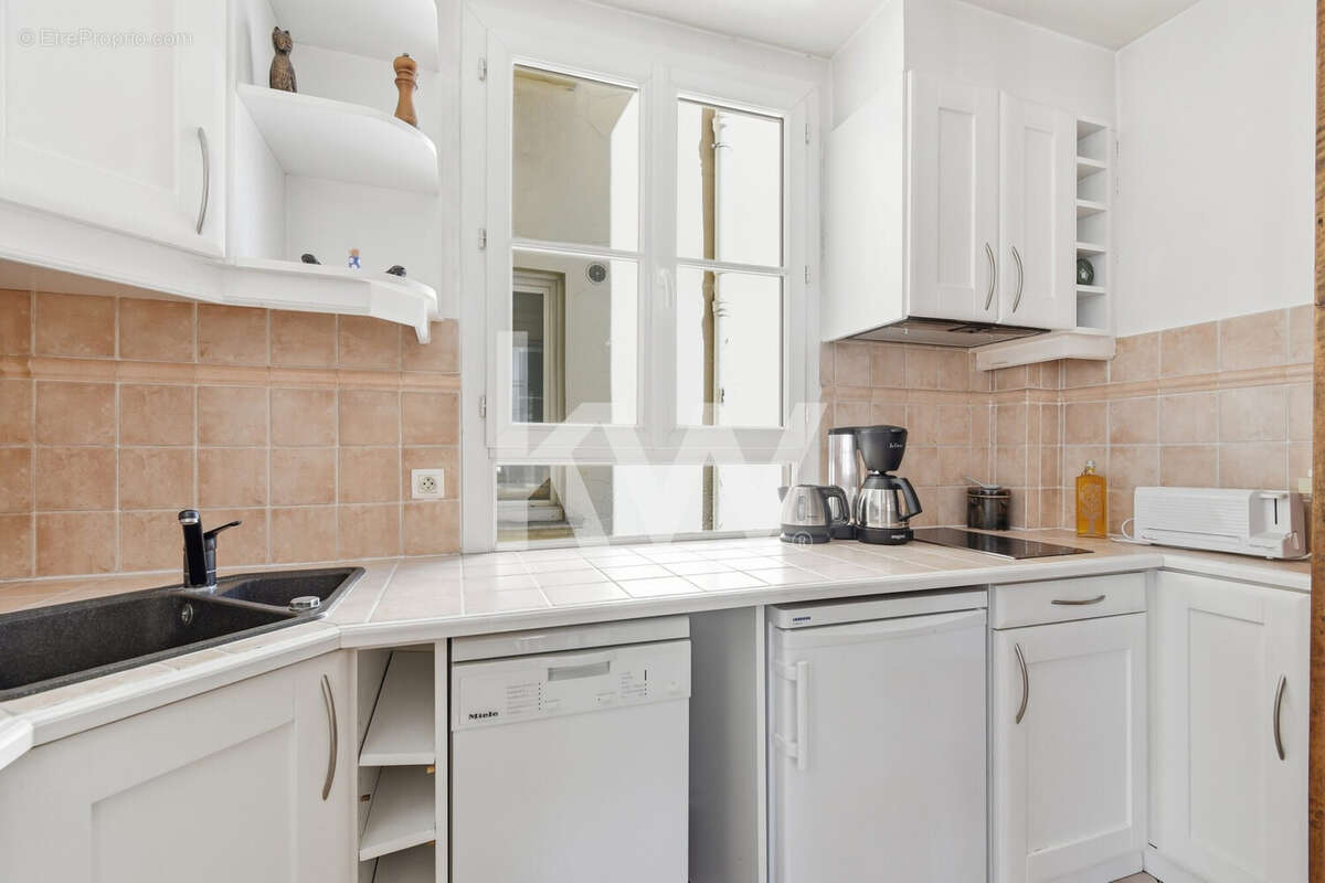 Appartement 65 m² à Paris-7e  - photo 7