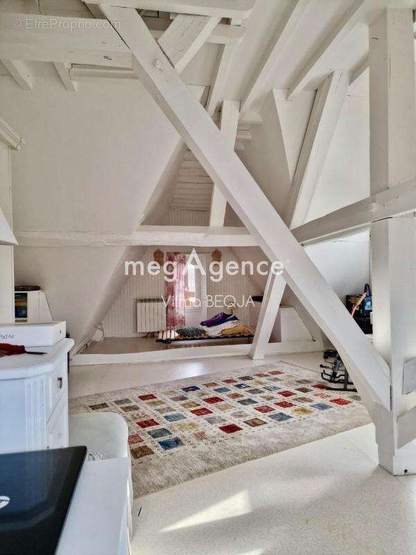 Appartement à SENS