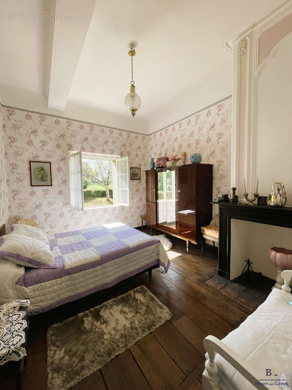 Maison à SALIES-DE-BEARN