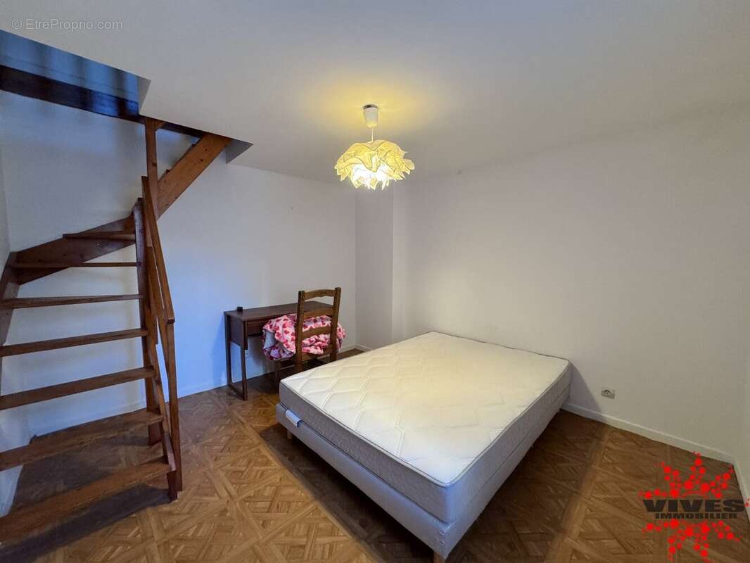 Maison à NISSAN-LEZ-ENSERUNE