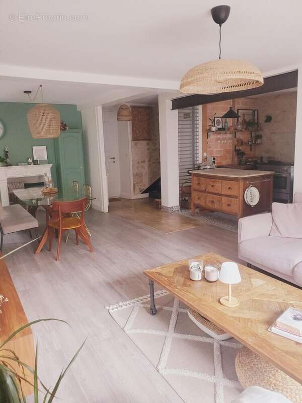 Maison à CHAUVIGNY
