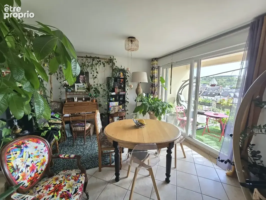 Appartement 82 m² à Evreux  - photo 2