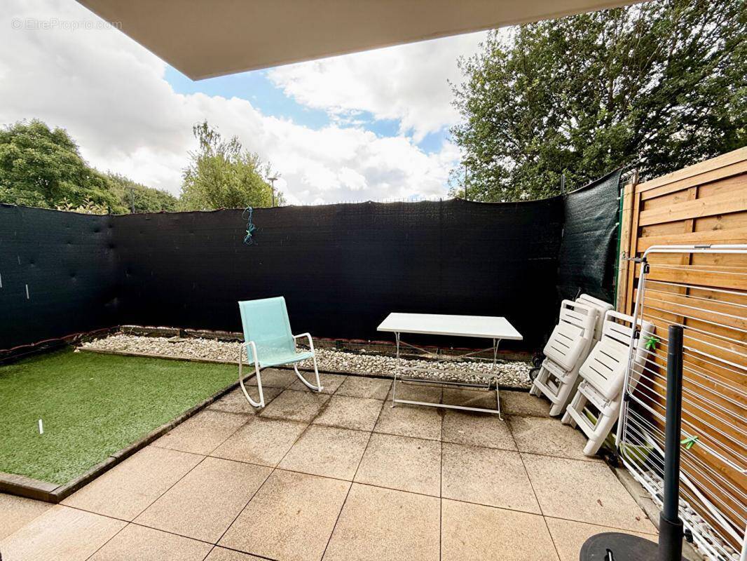 Appartement à FLEURY-MEROGIS