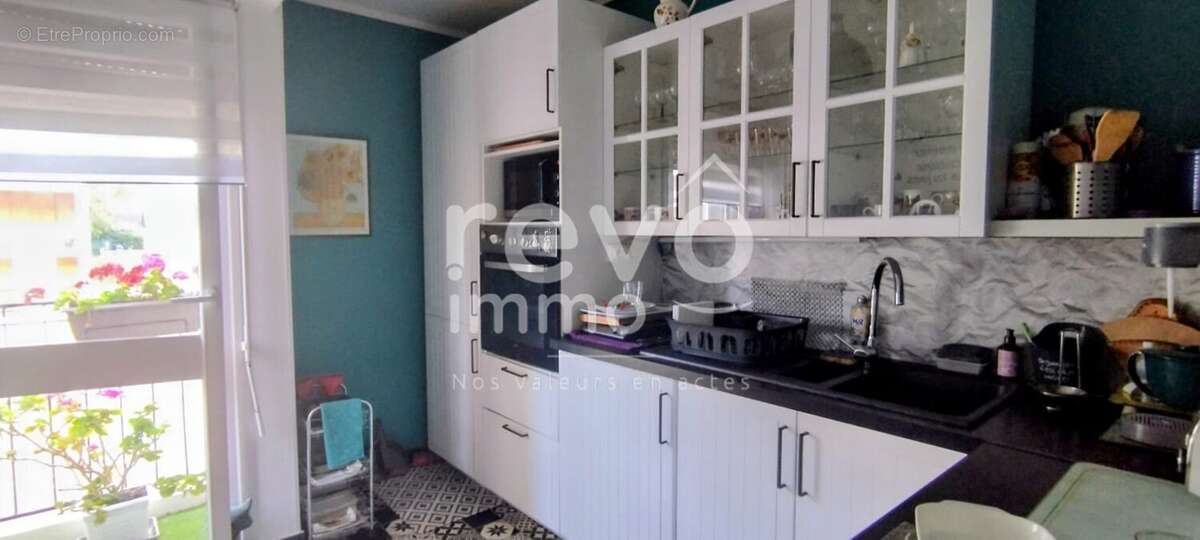 Appartement t3 traversant et lumineux avec 2 balcons. quarttier doutre - photo 7
