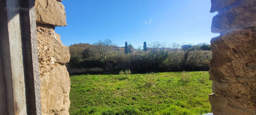 Autre à MAILHAC