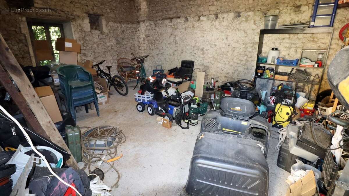 Maison à VILLETOUREIX